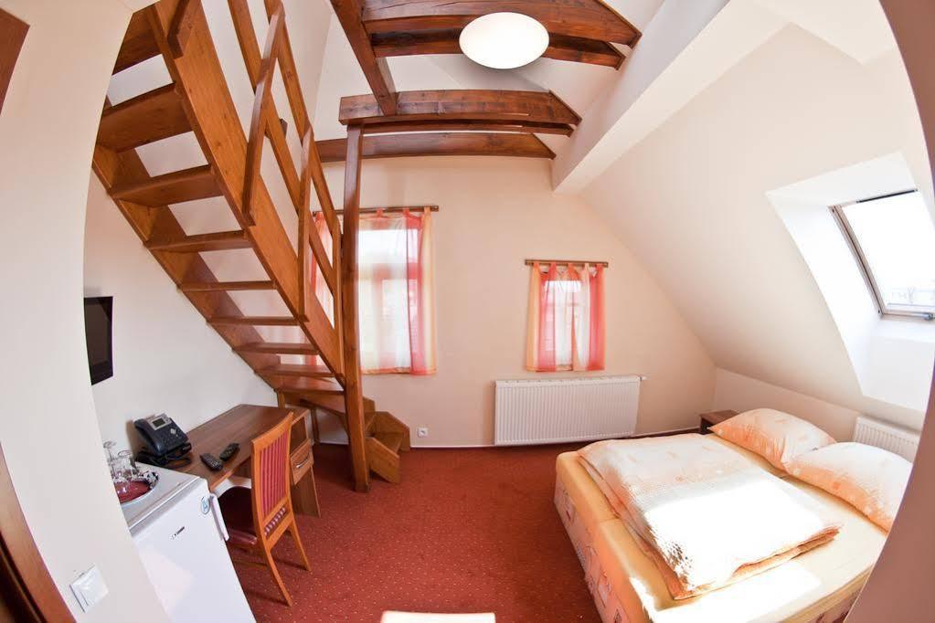 Wellness & Sport Hotel Ttc Vrchlabí Esterno foto